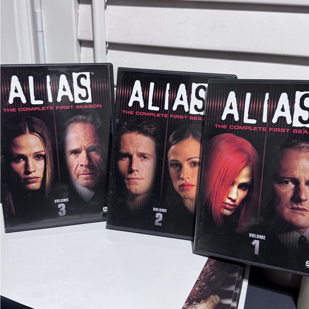 📀 Spy Thrilling, Exciting Alias – Season One DVD Box Set 🔥 - Picture 5 of 13